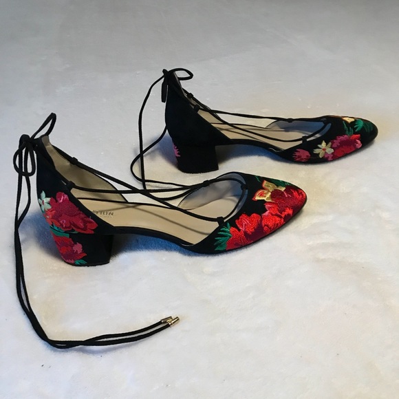 Reaction - Kenneth Cole - Picture 5 of 8